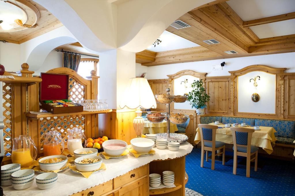 Hotel Garni Laura Арабба Экстерьер фото