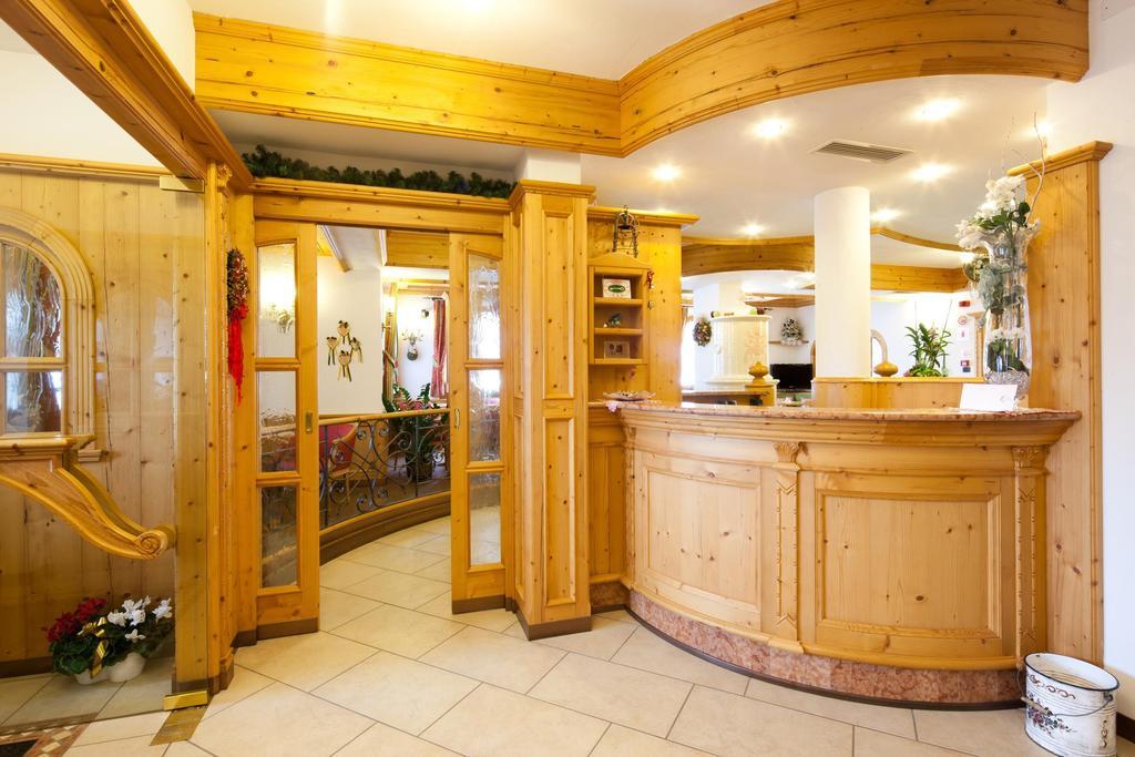 Hotel Garni Laura Арабба Экстерьер фото